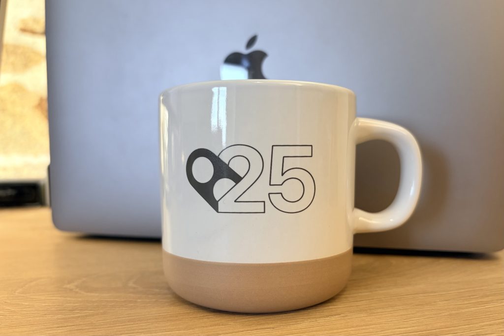 La tasse des 25 ans de MacGeneration